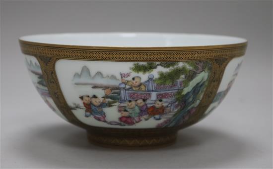 A Chinese famille rose bowl